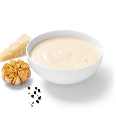 Roasted Garlic Alfredo Sauce - 15oz - Good & Gather™ 2 Roasted Garlic Alfredo Sauce - 15oz - Good & Gather™ - Image 2