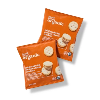 Organic Mini Sandwich Cheddar Cheese Crackers - 8oz/8ct - Good & Gather™ 1 Organic Mini Sandwich Cheddar Cheese Crackers - 8oz/8ct - Good & Gather™