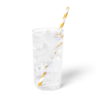 Yuzu Mandarin Sparkling Water - 8pk/12 Fl Oz Cans - Good & Gather™ 3 Yuzu Mandarin Sparkling Water - 8pk/12 Fl Oz Cans - Good & Gather™ - Image 3