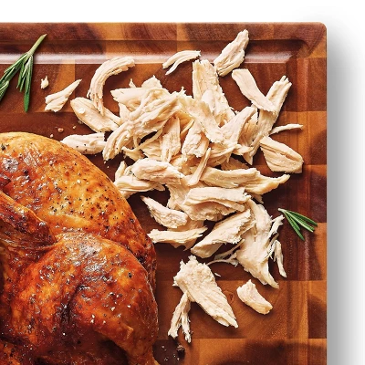 Shredded Rotisserie Seasoned Chicken - 12oz - Good & Gather™ 3 Shredded Rotisserie Seasoned Chicken - 12oz - Good & Gather™ - Image 3